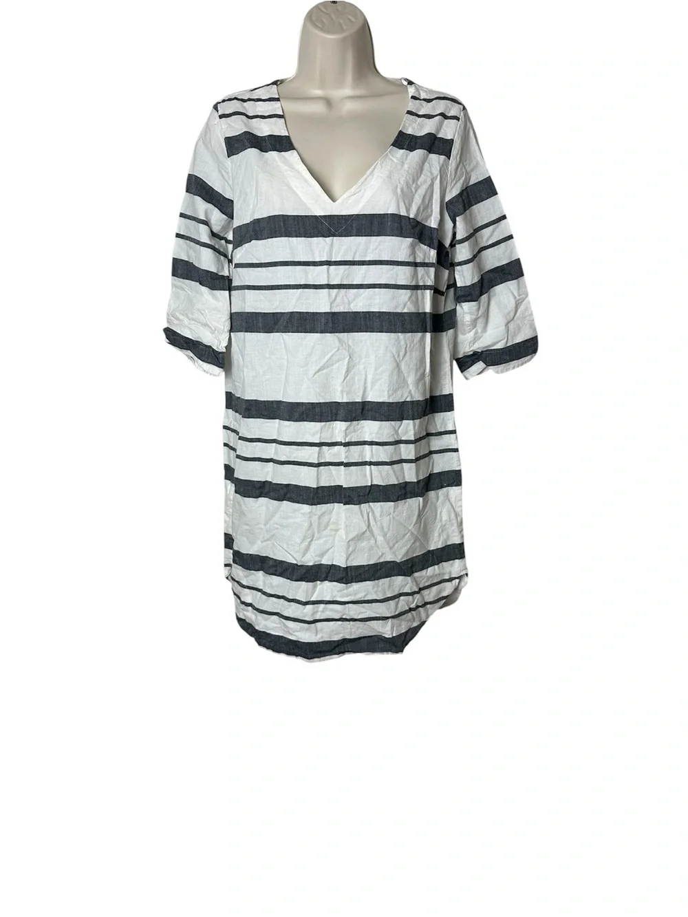 H&M White and Black Striped V-Neck Tunic Dress